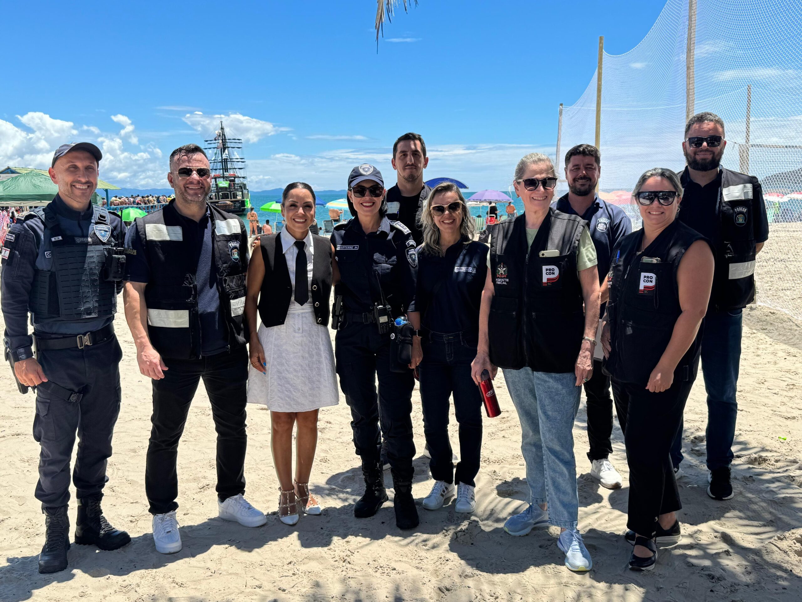 Fiscalização contou com a vice-prefeita de Florianópolis, Maryanne Mattos